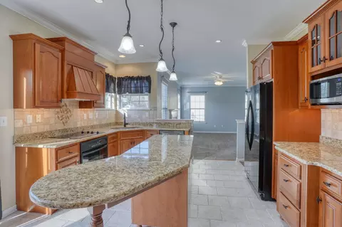 Kitchen - 233 Carrington Dr, Dover, DE 19904 photo 2 of 7