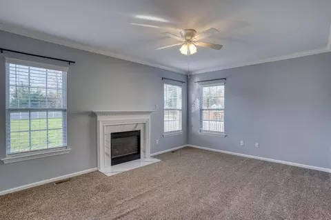 Living - 233 Carrington Dr, Dover, DE 19904 photo 2 of 3