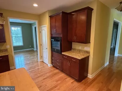 Entry Way - 196 Pine Valley Rd, Dover, DE 19904 photo 1 of 2