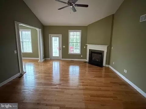 Living - 196 Pine Valley Rd, Dover, DE 19904 photo 1 of 2