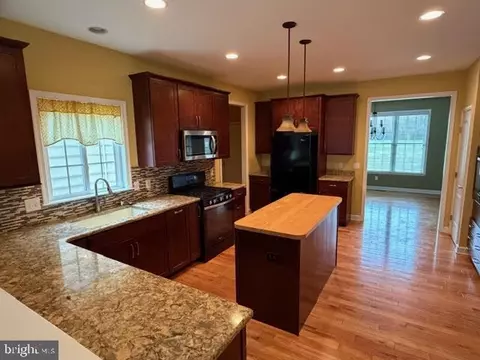 Kitchen - 196 Pine Valley Rd, Dover, DE 19904 photo 2 of 3
