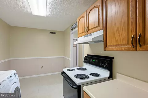 Kitchen - 6 Fox Hall, Dover, DE 19904 photo 2 of 4