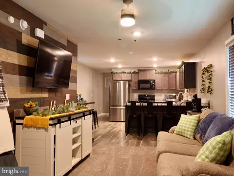 120 N Kirkwood St, Dover, DE 19904