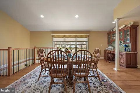 Dining - 555 Pennsylvania Ave, Dover, DE 19901 photo 4 of 5
