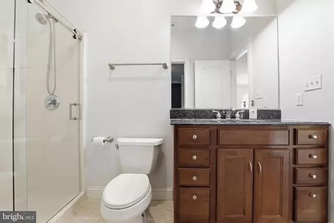 Bath - 17 N Chadwick Dr, Dover, DE 19901 photo 3 of 5