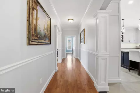 Entry Way - 17 N Chadwick Dr, Dover, DE 19901 photo 6 of 11