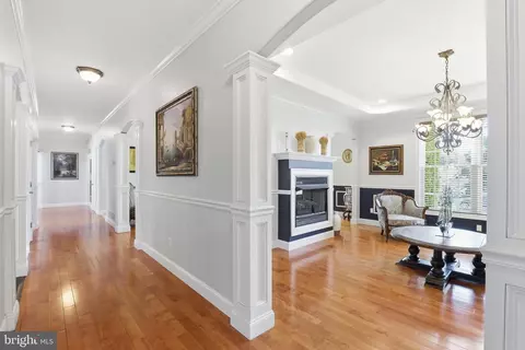 Entry Way - 17 N Chadwick Dr, Dover, DE 19901 photo 5 of 11