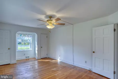 Bedroom - 455 E Loockerman St, Dover, DE 19901 photo 2 of 6