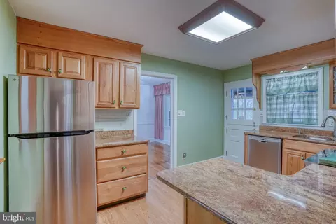 Kitchen - 455 E Loockerman St, Dover, DE 19901 photo 5 of 5
