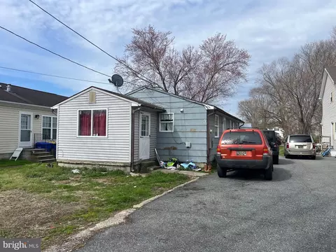 25 East St, Harrington, DE 19952