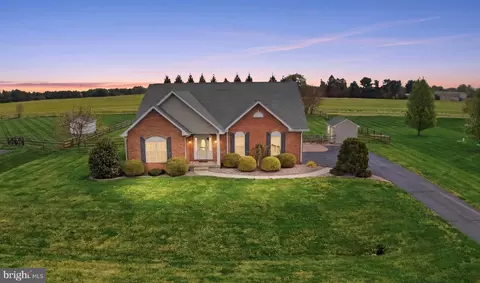 195 Winnow Dr, Clayton, DE 19938