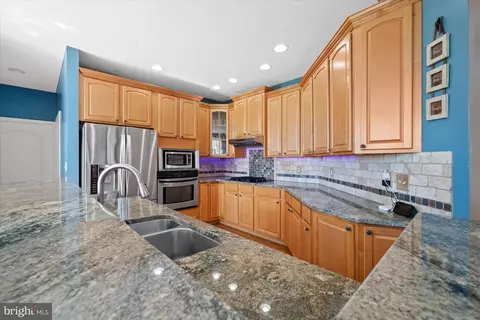 Kitchen - 3070 Fast Landing Rd, Dover, DE 19901 photo 6 of 7