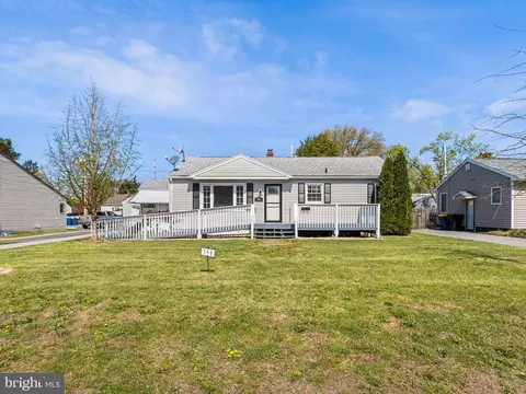 781 S Halsey Rd, Dover, DE 19901