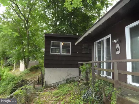Exterior - 155 S Shore Dr, Dover, DE 19901 photo 3 of 3