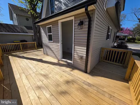 Exterior - 12 Clara St, Dover, DE 19904 photo 9 of 11
