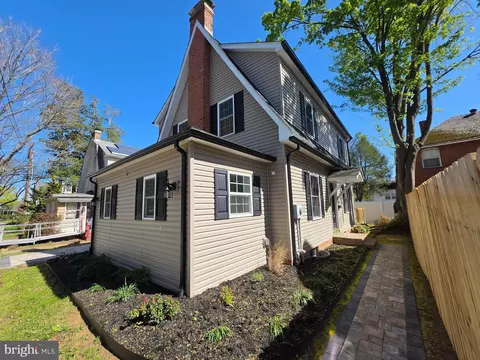 Exterior - 12 Clara St, Dover, DE 19904 photo 3 of 11