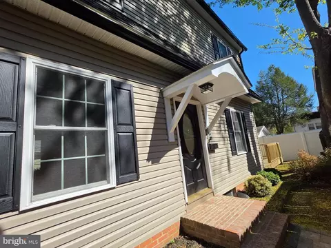 Exterior - 12 Clara St, Dover, DE 19904 photo 4 of 11