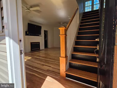 Entry Way - 12 Clara St, Dover, DE 19904 photo 1 of 10