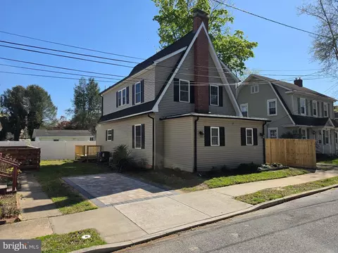 Exterior - 12 Clara St, Dover, DE 19904 photo 7 of 11