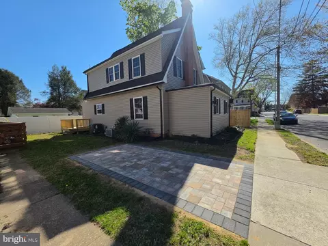 Exterior - 12 Clara St, Dover, DE 19904 photo 8 of 11