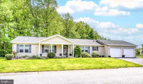 30 Vernell Ct #30, Dover, DE 19901