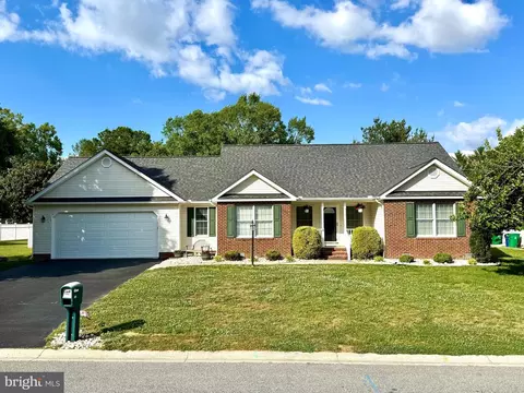 102 N High Hill Rd, Camden Wyoming, DE 19934