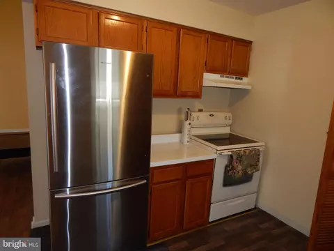 Kitchen - 207 Sheffield Dr, Dover, DE 19901 photo 2 of 2