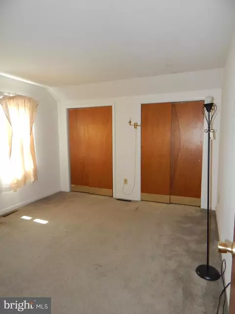 Bedroom - 207 Sheffield Dr, Dover, DE 19901 photo 4 of 5