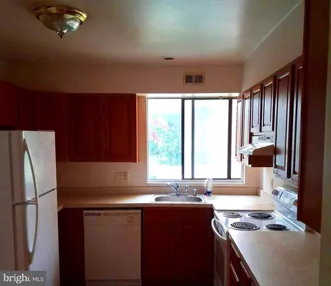 Kitchen - 3006 Generals Way, Dover, DE 19901 photo 3 of 4