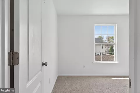 Bedroom - 376 Paradee Dr, Dover, DE 19904 photo 1 of 3