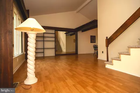 Living - 20 Gleneagles, Dover, DE 19904 photo 2 of 5