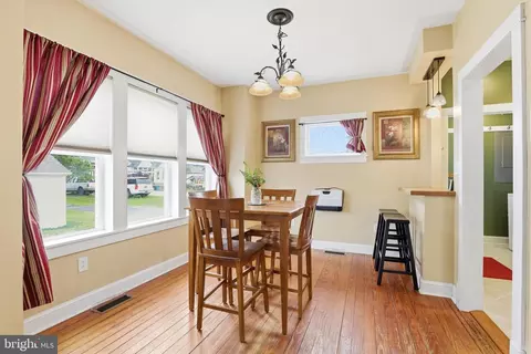 Dining - 301 Second Ave, Harrington, DE 19952 photo 1 of 3
