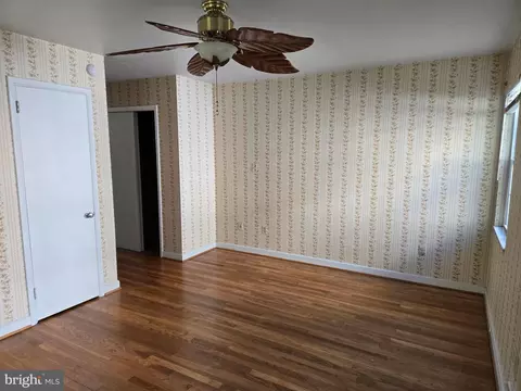 Bedroom - 505 E Loockerman St, Dover, DE 19901 photo 2 of 2