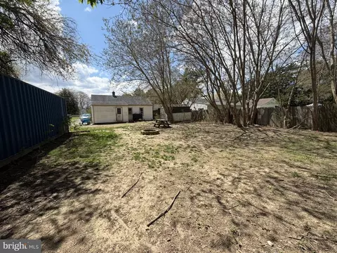 Exterior - 38 Hilldale Rd, Dover, DE 19901 photo 1 of 4