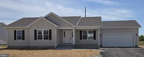 1011 Redwood Ct #11, Harrington, DE 19952
