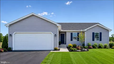 100 Fairfax Ln #82, Dover, DE 19901