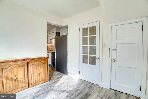 Entry Way - 2502 S State St, Dover, DE 19901 photo 7 of 10