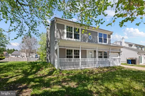 Exterior - 1207 S Farmview Dr, Dover, DE 19904 photo 1 of 4