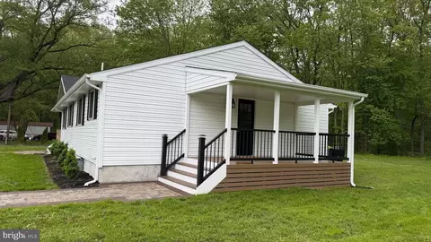 Exterior - 2470 White Oak Rd, Dover, DE 19901 photo 4 of 10