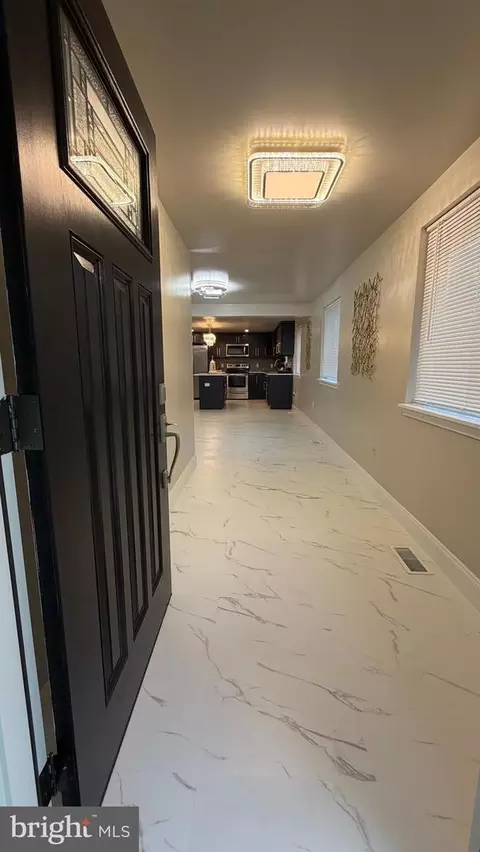 Entry Way - 2470 White Oak Rd, Dover, DE 19901 photo 1 of 16