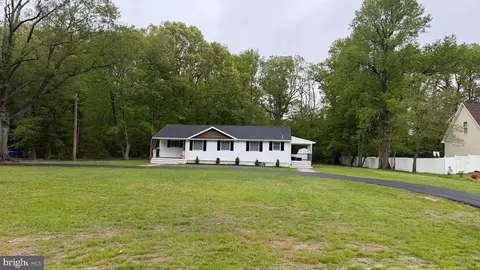 2470 White Oak Rd, Dover, DE 19901