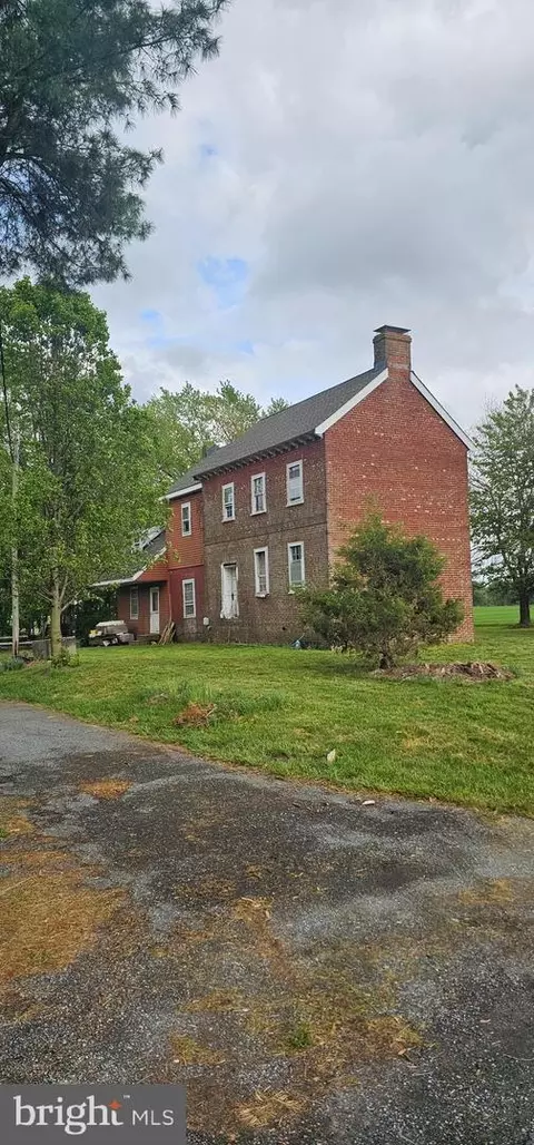 210 Mount Olive Cemetery Rd, Felton, DE 19943