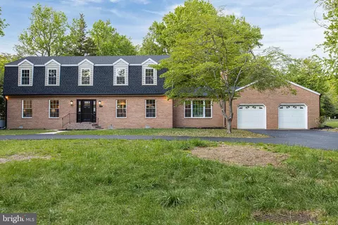 Exterior - 65 Laurel Dr, Dover, DE 19901 photo 4 of 16