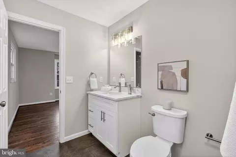 Bath - 65 Laurel Dr, Dover, DE 19901 photo 1 of 4