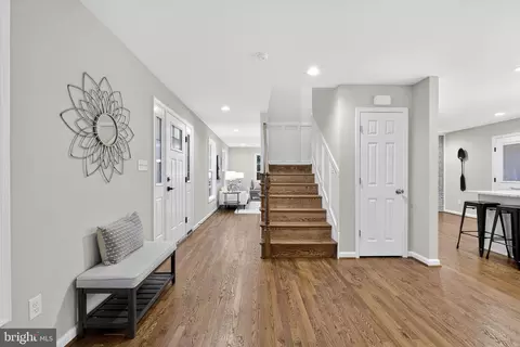 Entry Way - 65 Laurel Dr, Dover, DE 19901 photo 2 of 6