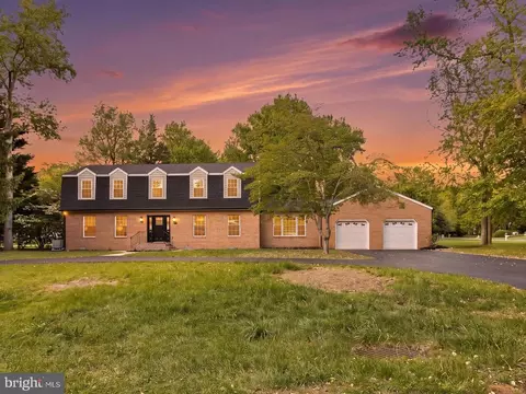 65 Laurel Dr, Dover, DE 19901
