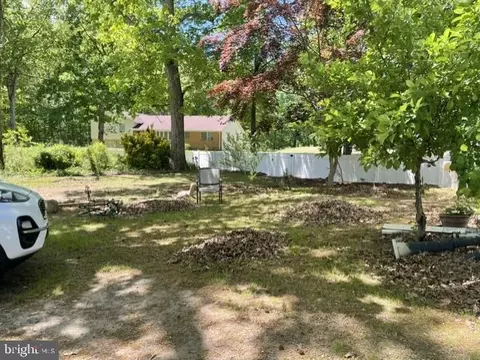 587 Artis Dr, Dover, DE 19904 photo 4