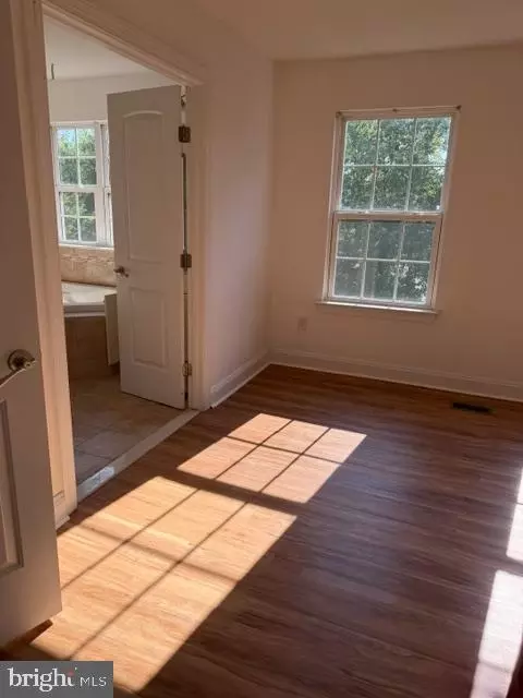Entry Way - 46 Representative Ln #19, Dover, DE 19904 photo 5 of 6