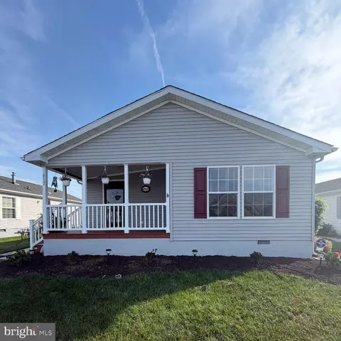 917 Appleberry Dr #160, Smyrna, DE 19977