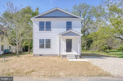 117 Railroad Ave, Houston, DE 19954